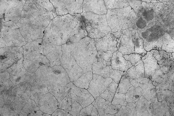 Vælg den rette curing til beton – især når solen bager