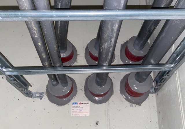 Nofirno installeret_3.JPG NOFIRNO tætningsmasse 310 ml. Grå farve